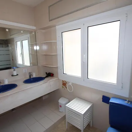 Holiday home Casa Carine, Ideal Vacaciones: Wifi, Opcional Aire Acondicionado, Admite Mascotas, Playa Perros - Es-184-63 Deltebre